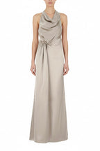 Abito lungo con drappeggio