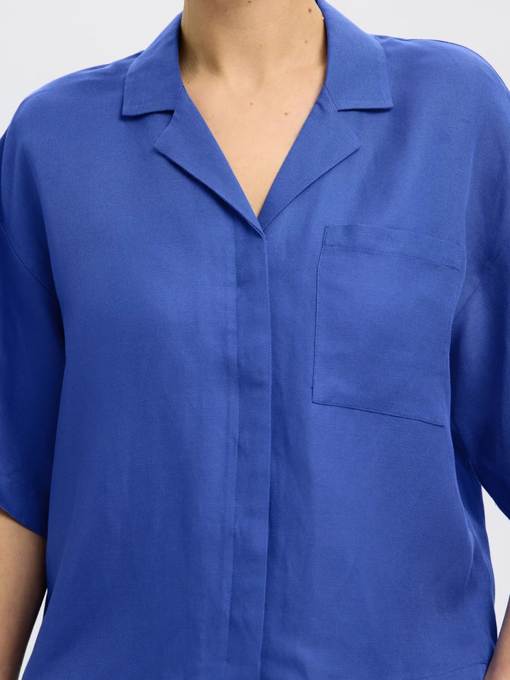 Camicia in lino con manica ampia