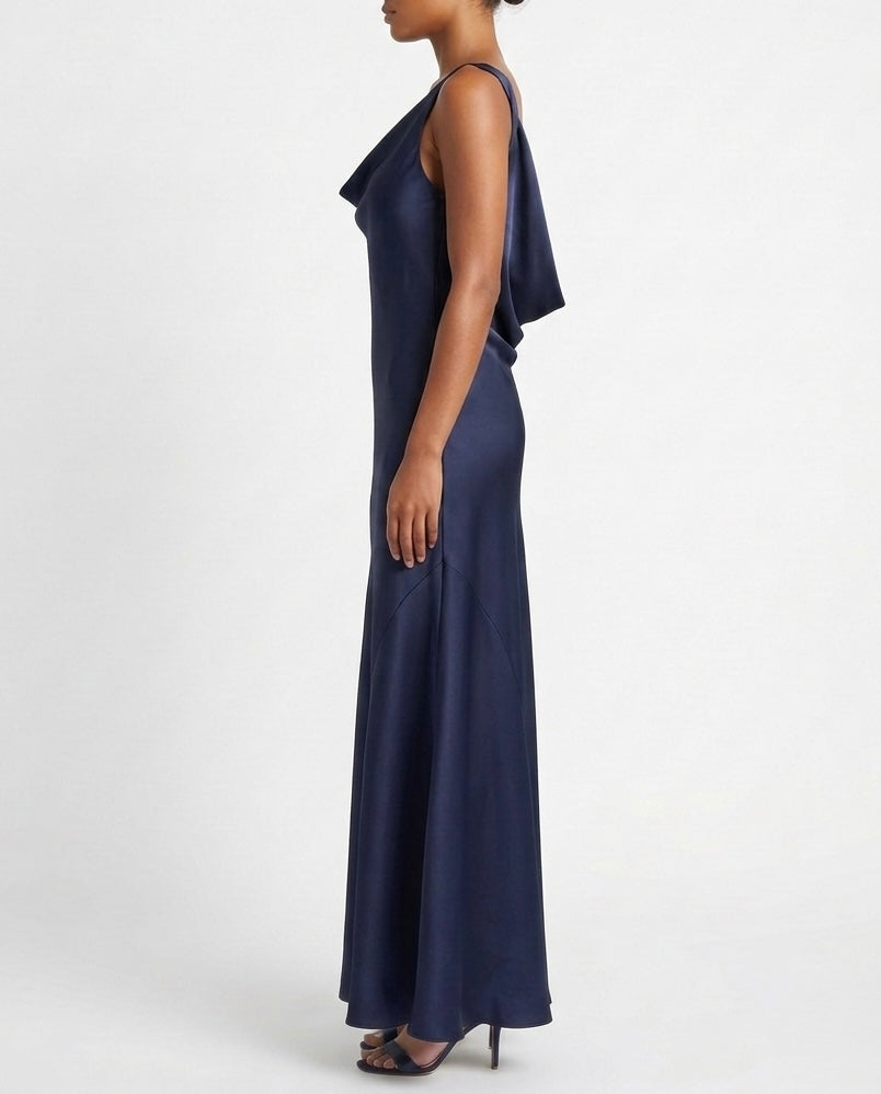 Abito lungo satin con scollo morbido