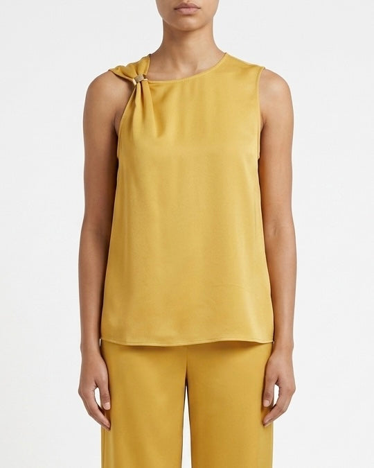 Top smanicato in viscosa