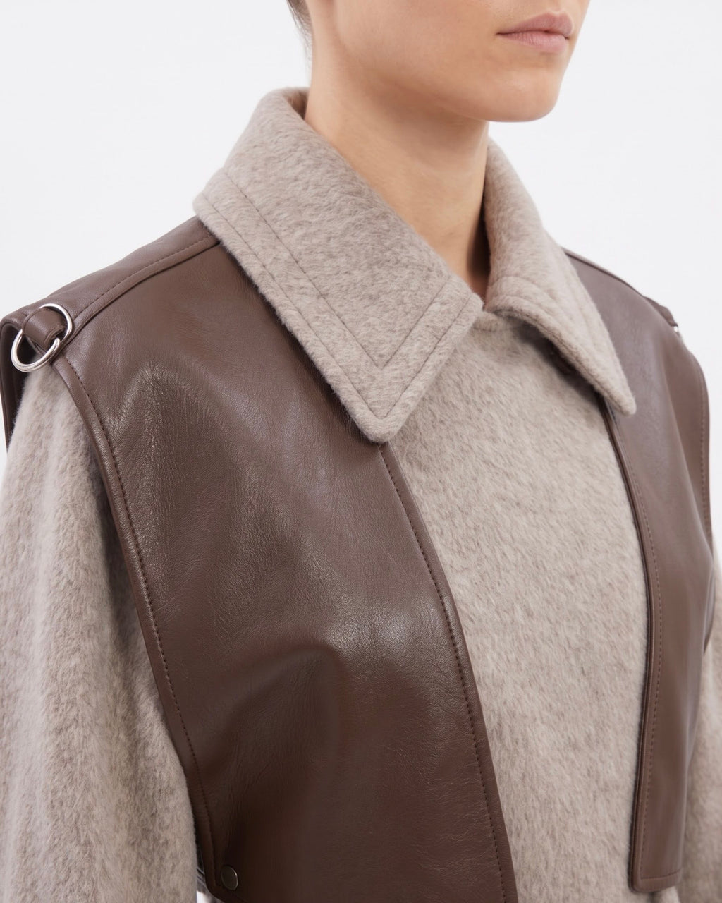 Cappotto Lungo Isabelle Blanche Tortora in Lana e Alpaca con Gilet Staccabile in Ecopelle