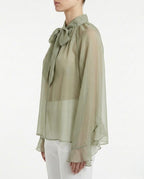 Blusa satin con fiocco