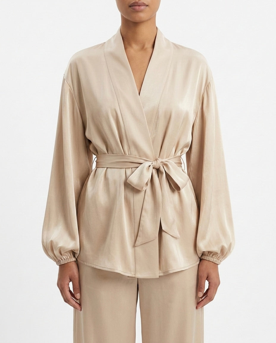 Blusa incrociata satin con cintura