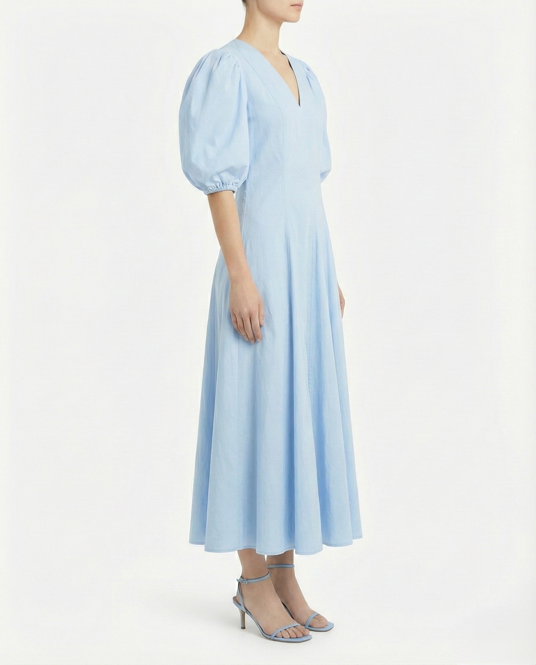 Abito midi con maniche a palloncino