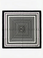 Foulard quadrato fantasia geometrica