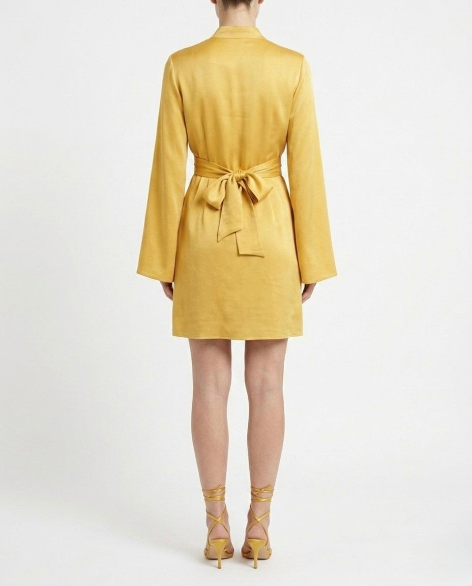 Abito corto con scollo a V