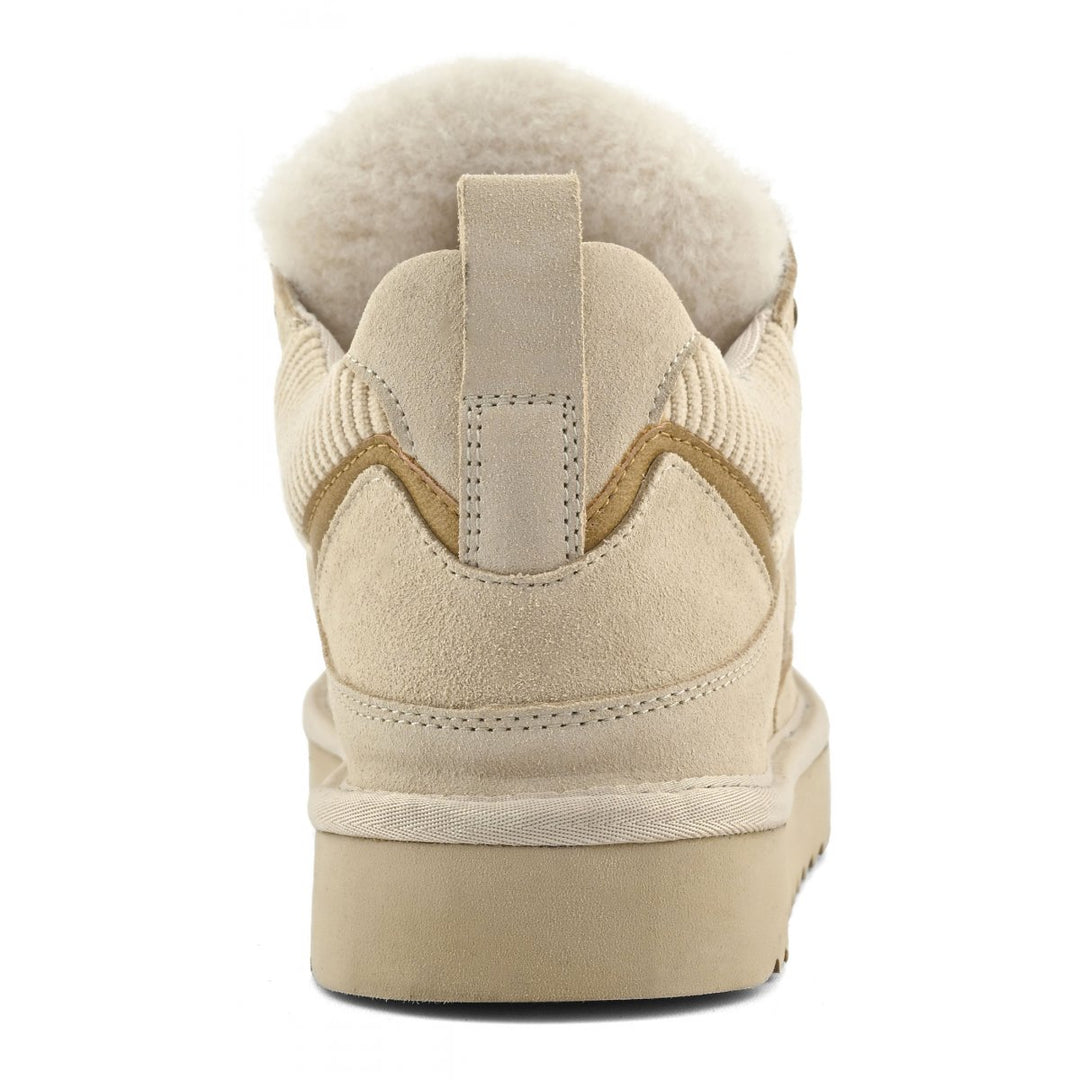 Sneaker in pelle scamosciata con lacci maxi