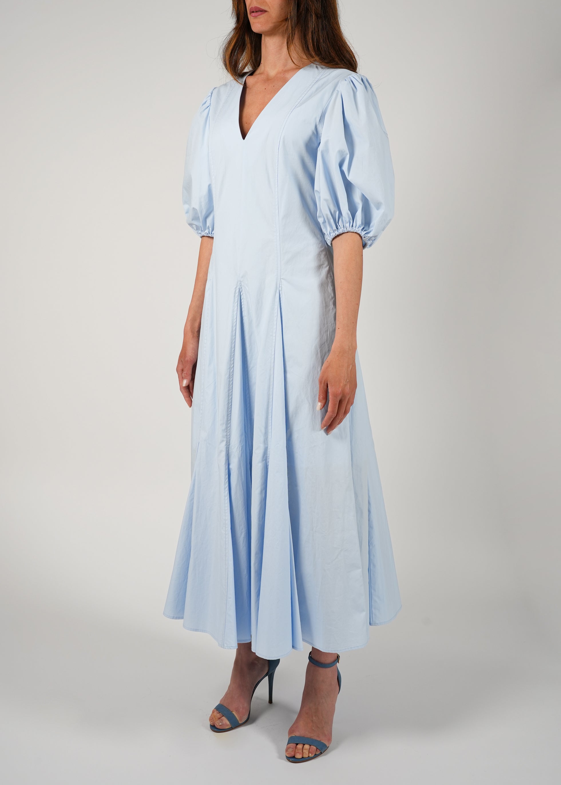 Abito midi con maniche a palloncino