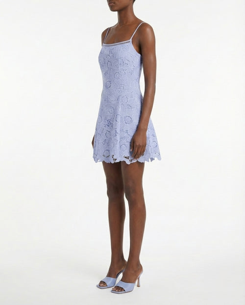 Abito corto in pizzo celeste