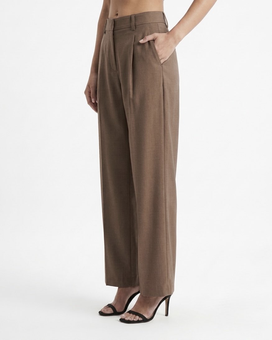 Selected Femme Pantalone sartoriale con pieghe e gamba dritta