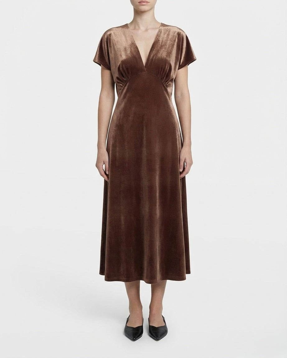 Abito lungo in velluto elegante