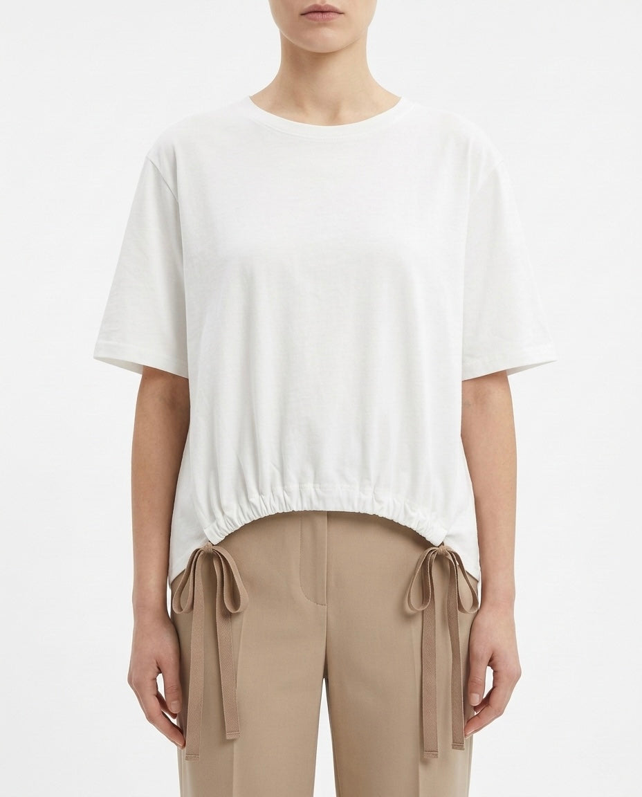 T-shirt corta con laccetti