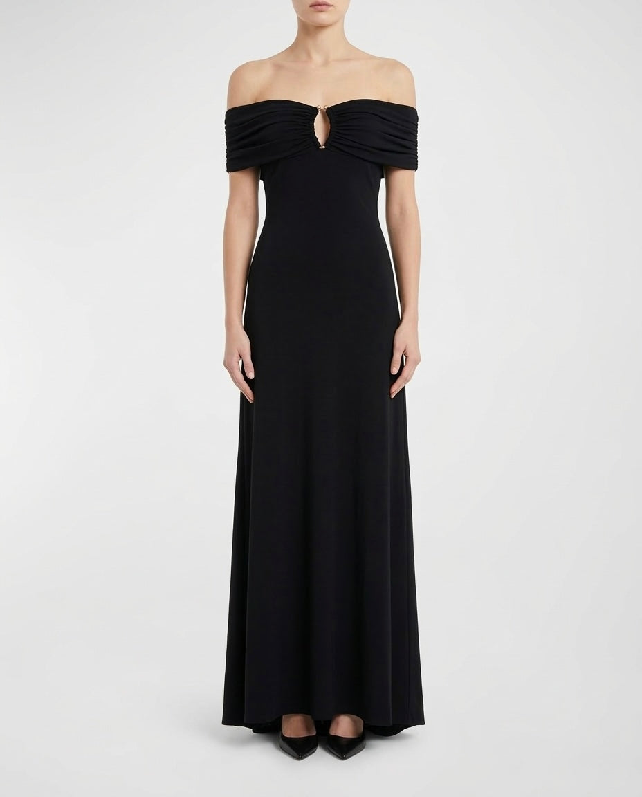 Abito lungo off-shoulder