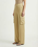 Pantaloni palazzo con tasche cargo