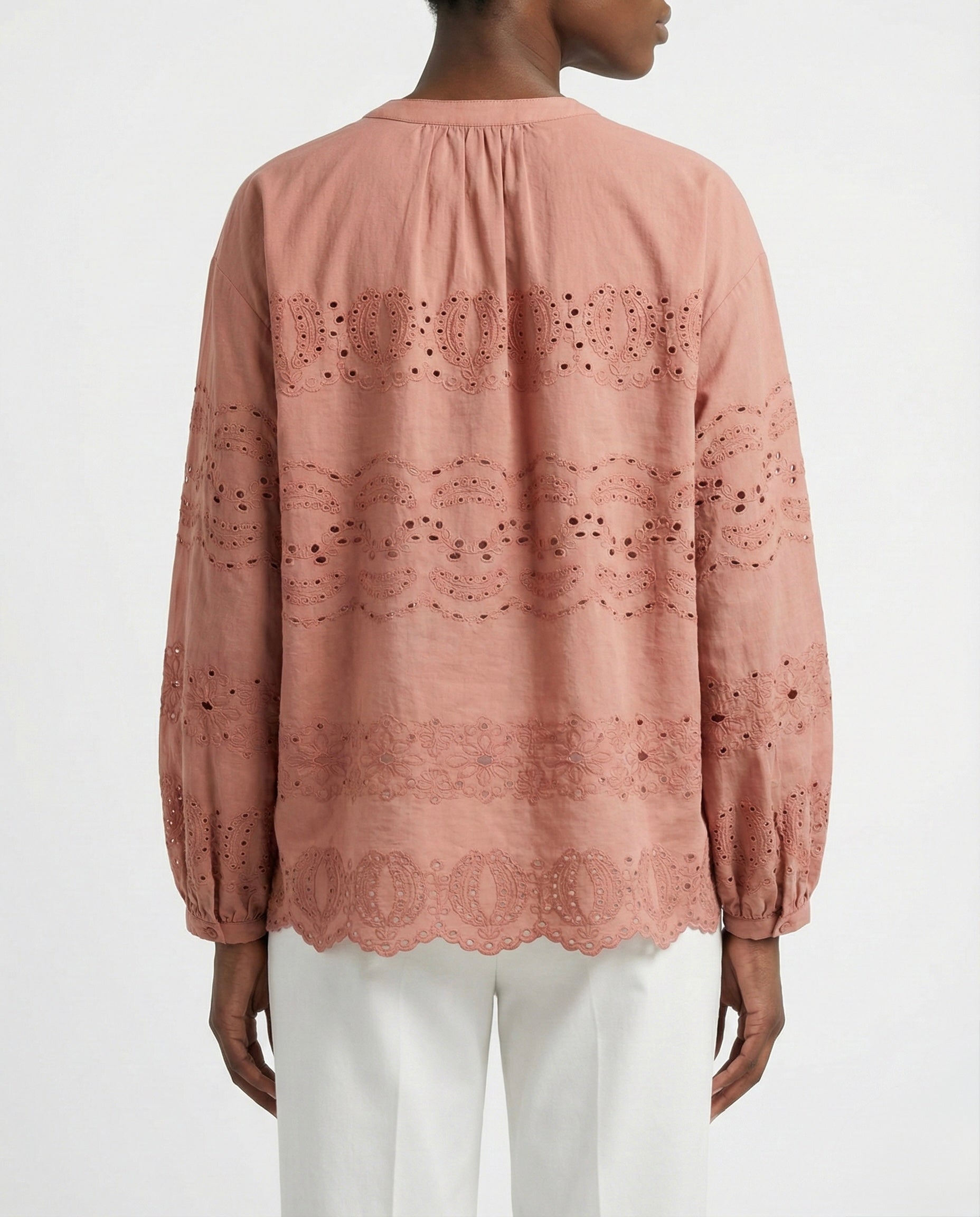 Camicia over in sangallo