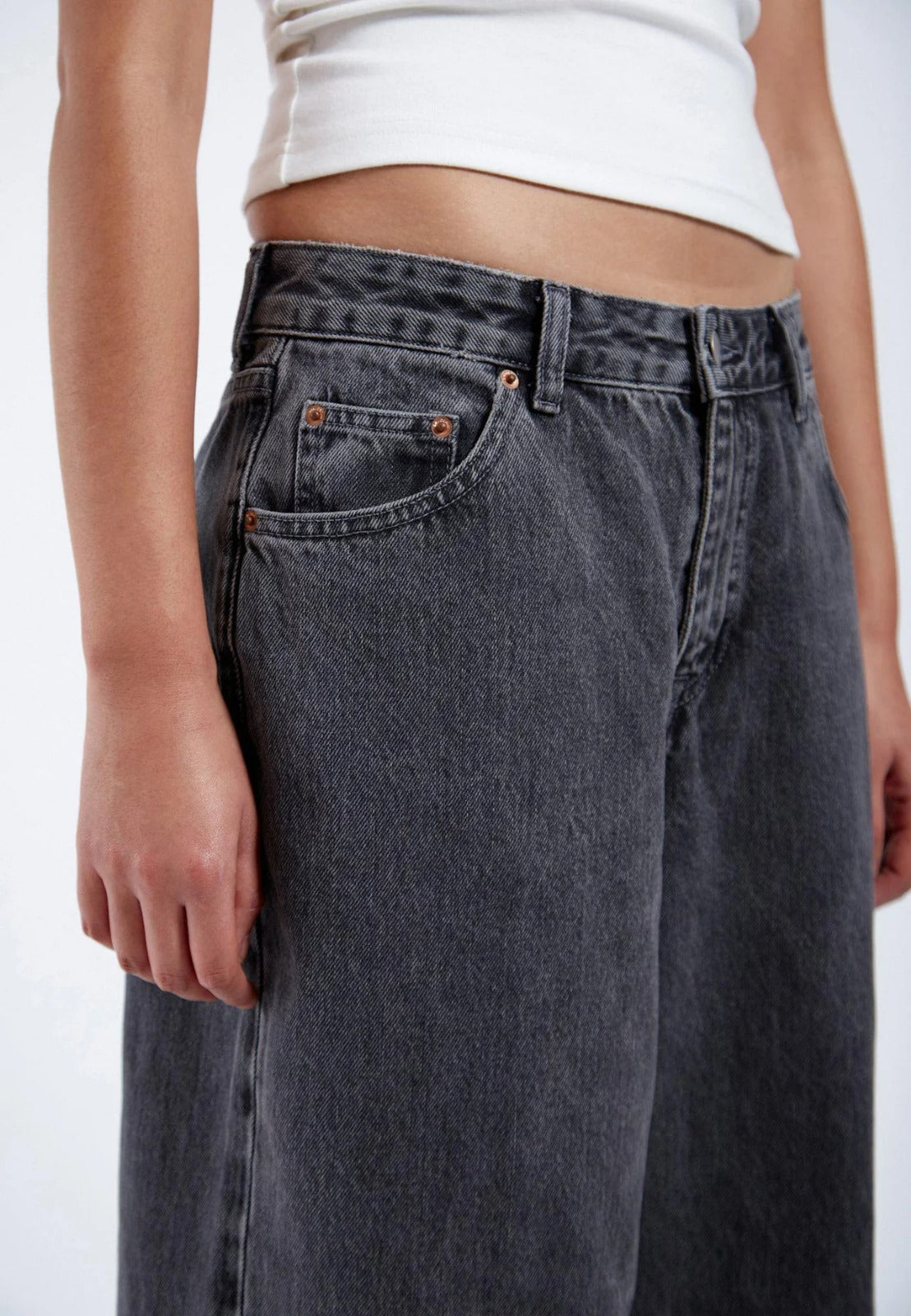 Jeans wide leg neri a vita media