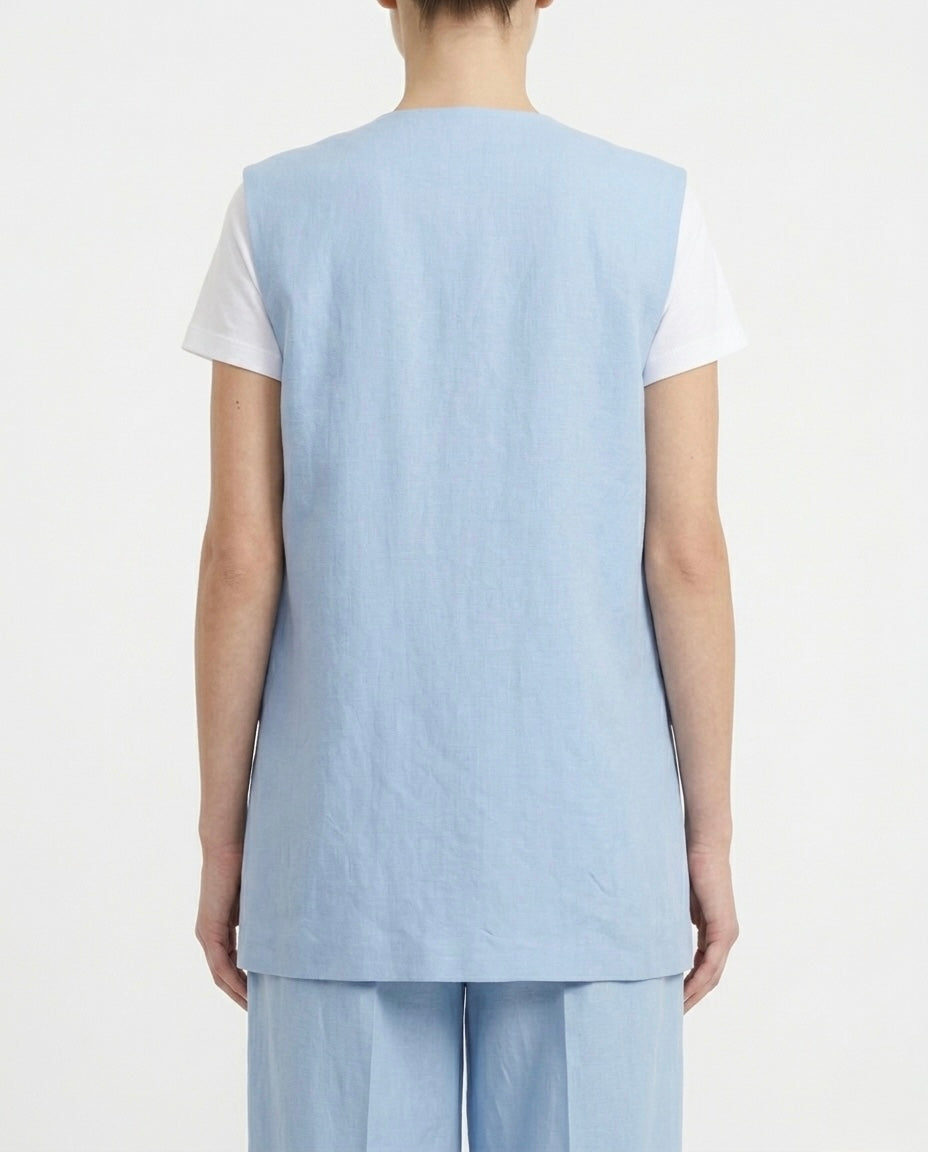 Gilet con bottone gioiello