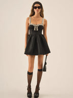 Mini Dress Nero con Spalline Gioiello