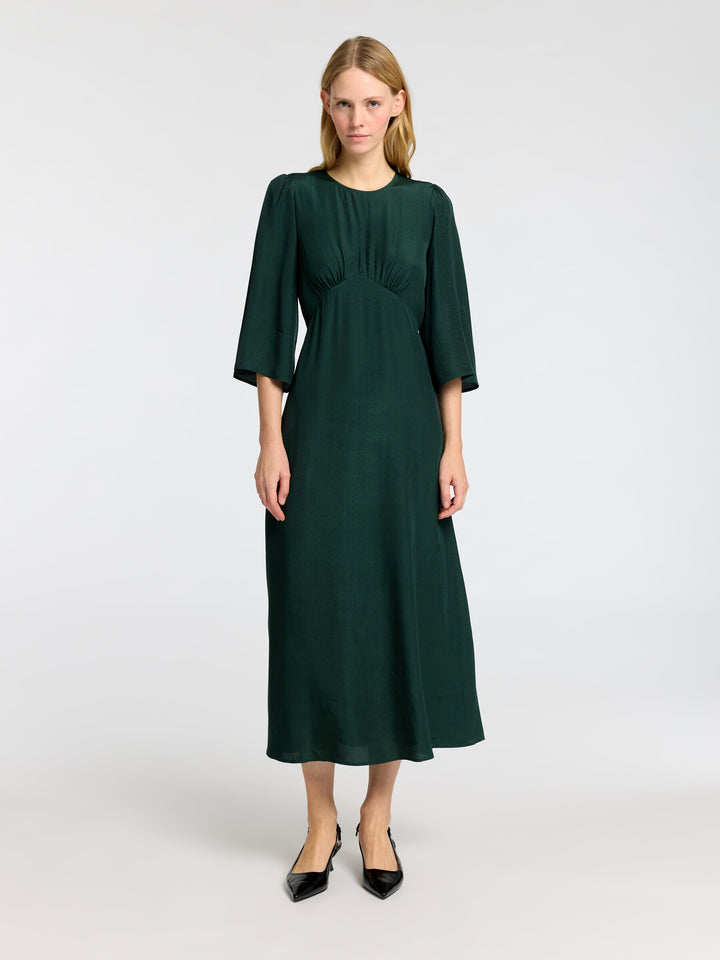 Abito Midi Verde Elegante con Maniche a 3/4