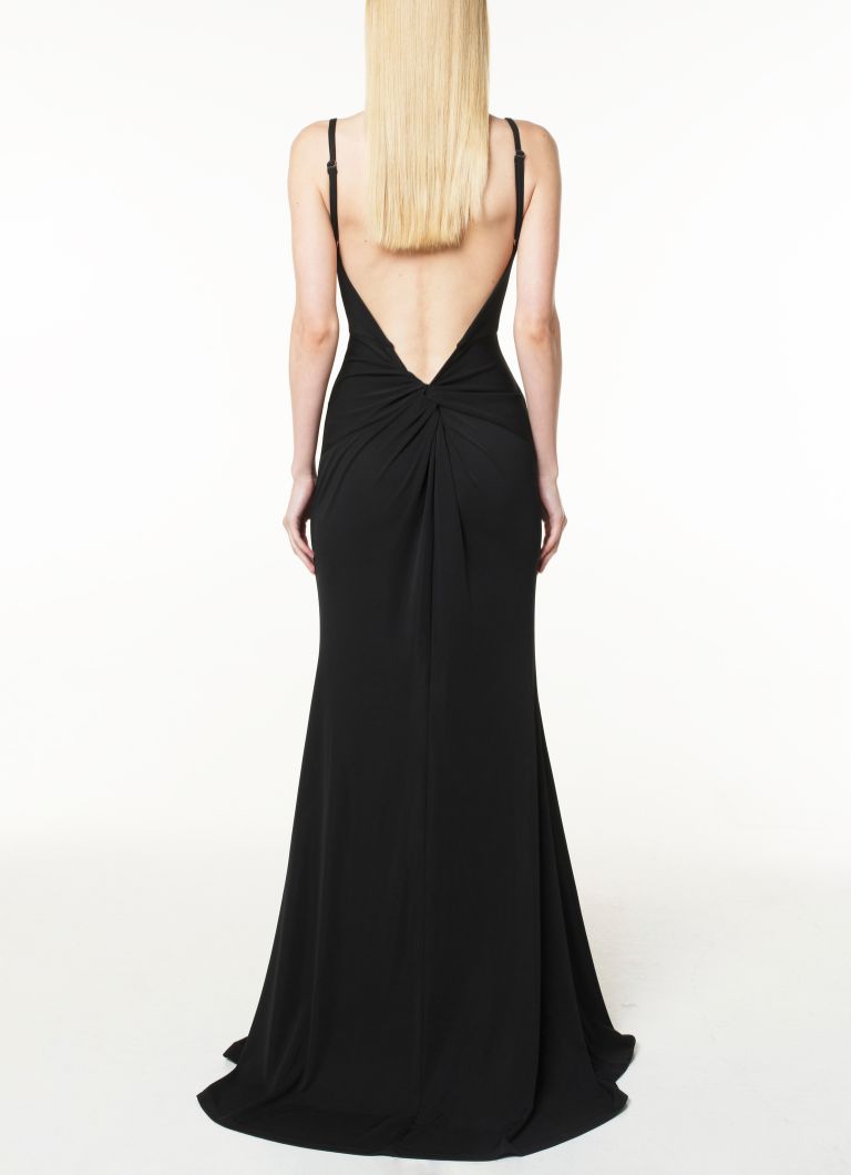 Abito lungo con  schiena scoperta