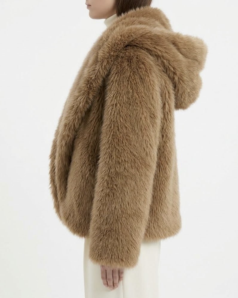 Pelliccia Corta H2O Italia Moro in Eco-Fur con Collo Ampio