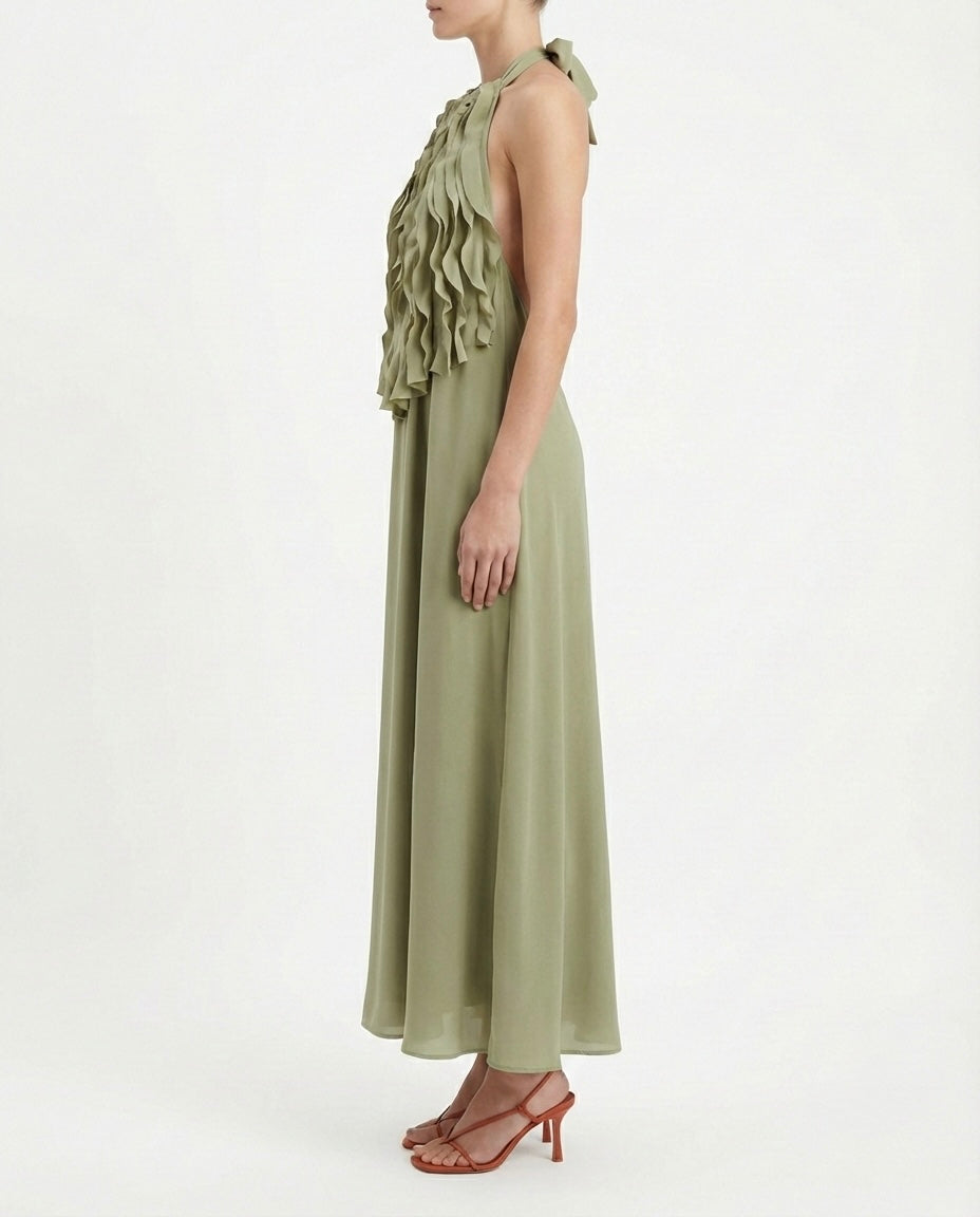 Abito lungo con balze