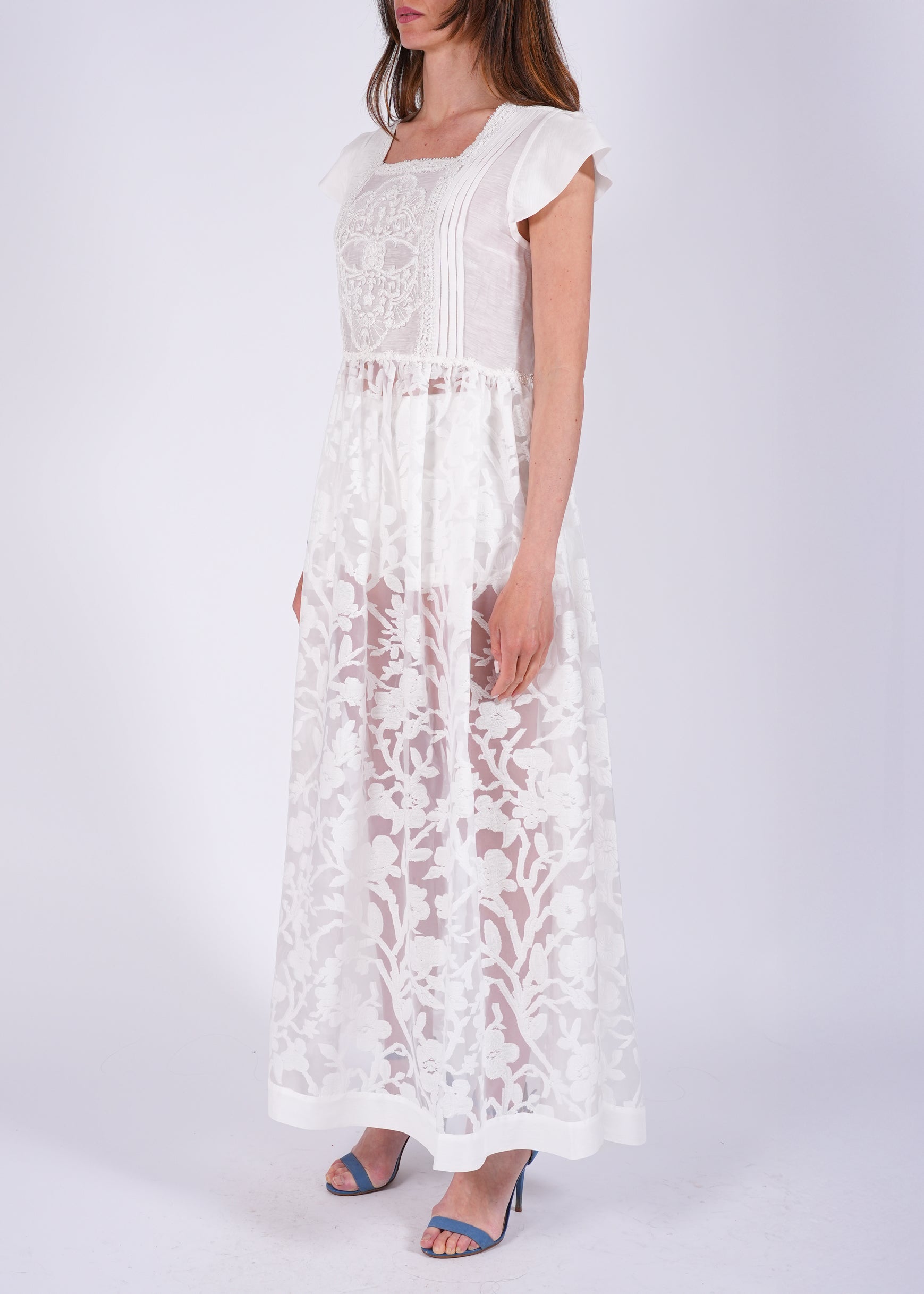 Abito Lungo in Pizzo