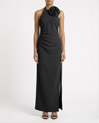 Abito lungo monospalla con fiore