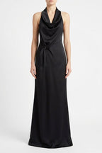 Abito lungo con drappeggio