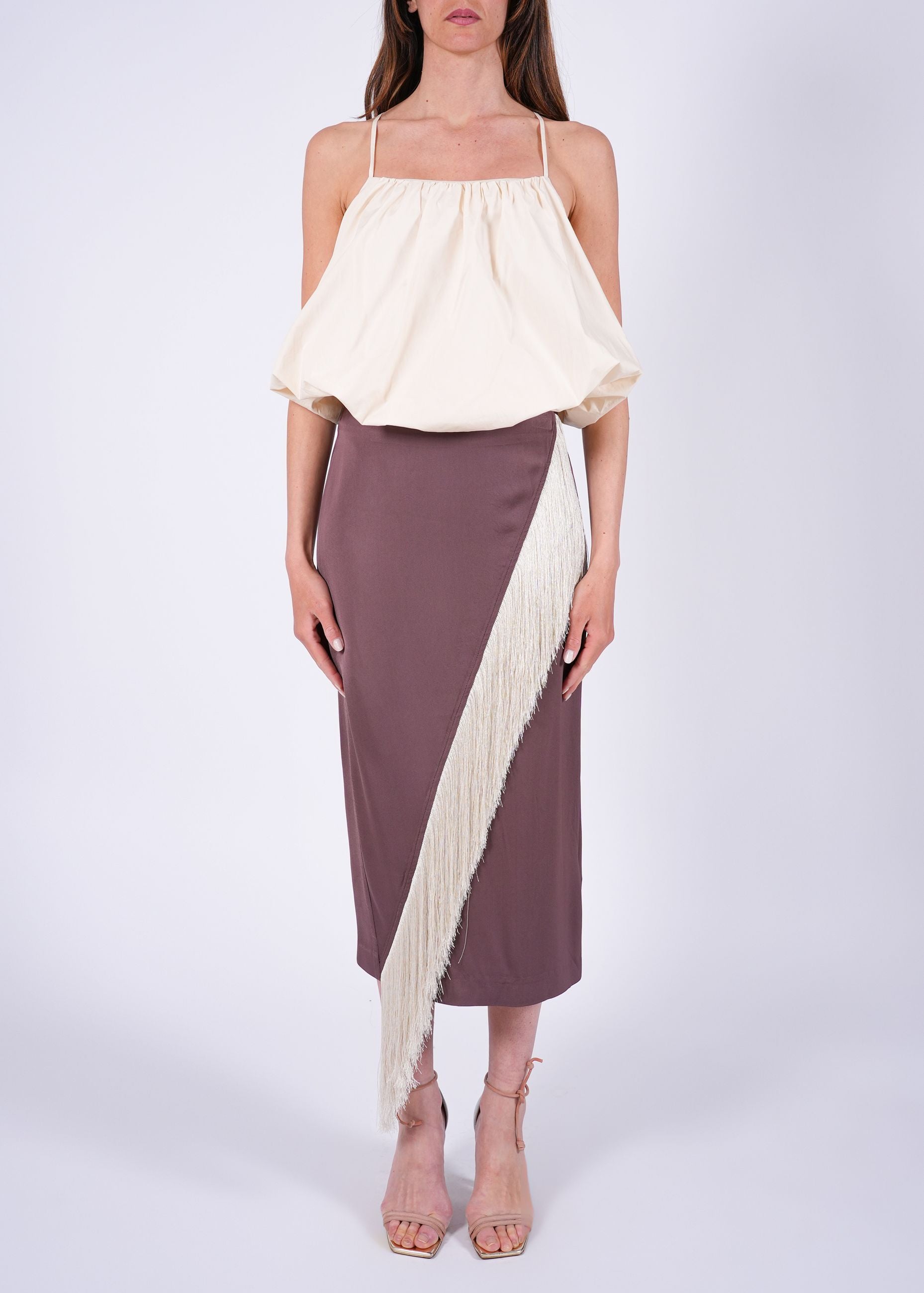 Top corto con spalline sottili