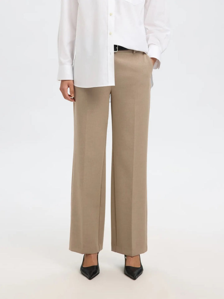 Pantalone a gamba larga