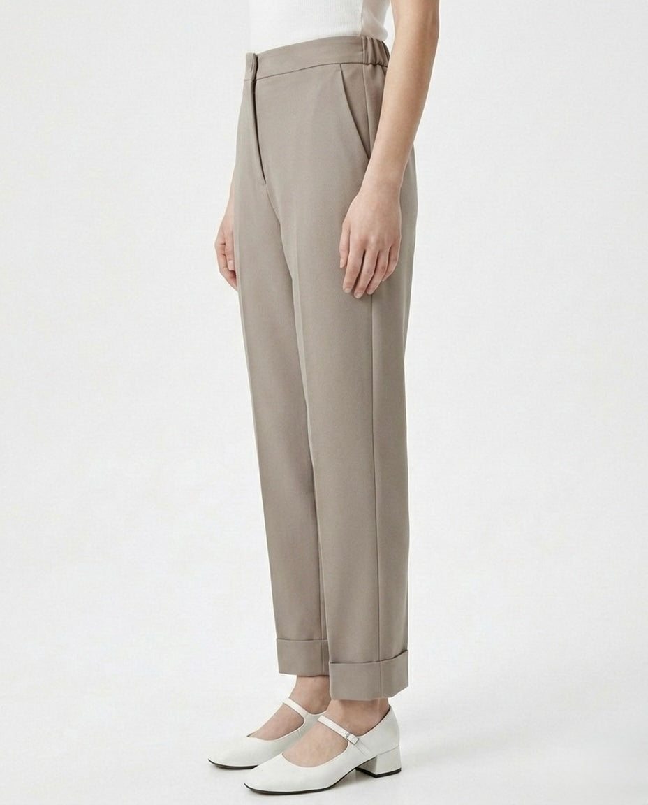 Pantalone dritto con risvolto