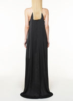 Abito con Collo Bianco