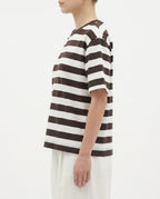 T-shirt a righe bordeaux e bianche