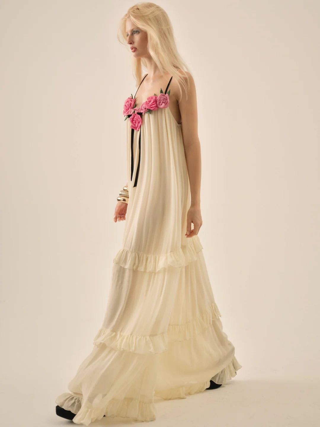 Abito Lungo Crema con Rose