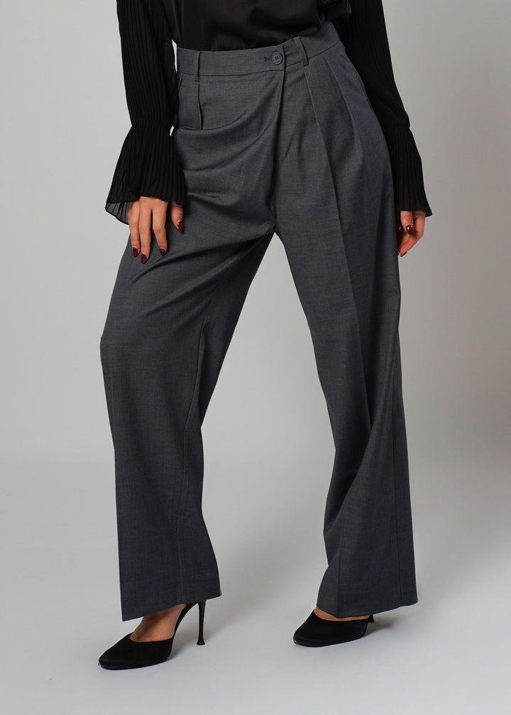 Pantaloni eleganti  con piega davanti