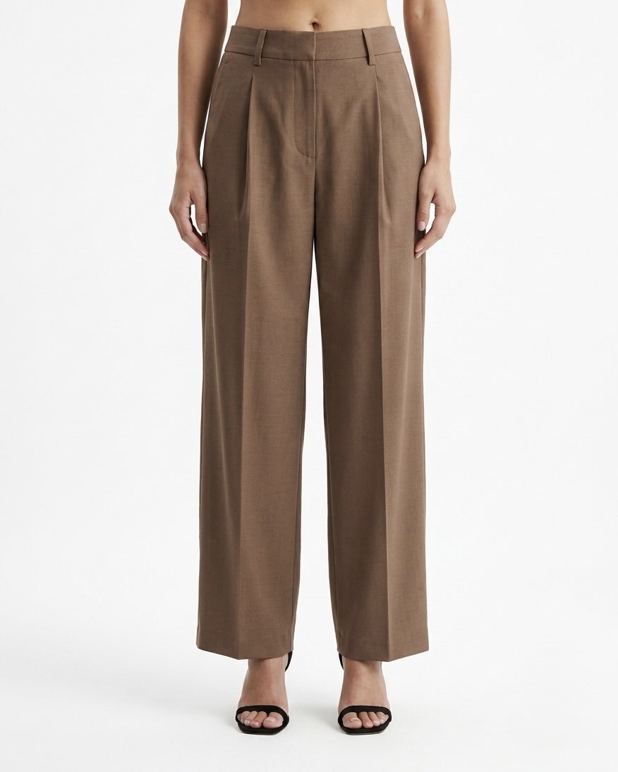 Selected Femme Pantalone sartoriale con pieghe e gamba dritta