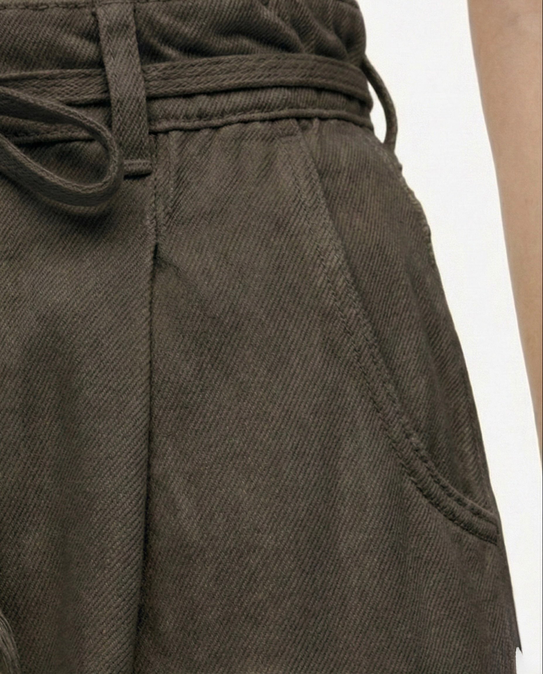 Pantaloni jeans con coulisse