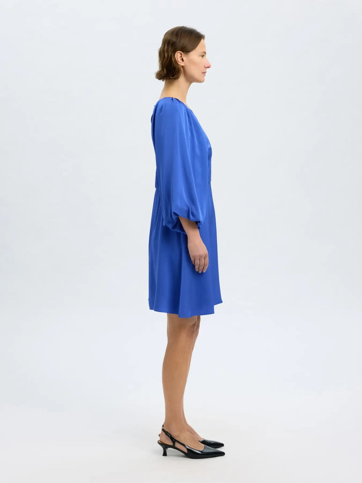 Abito corto in crêpe