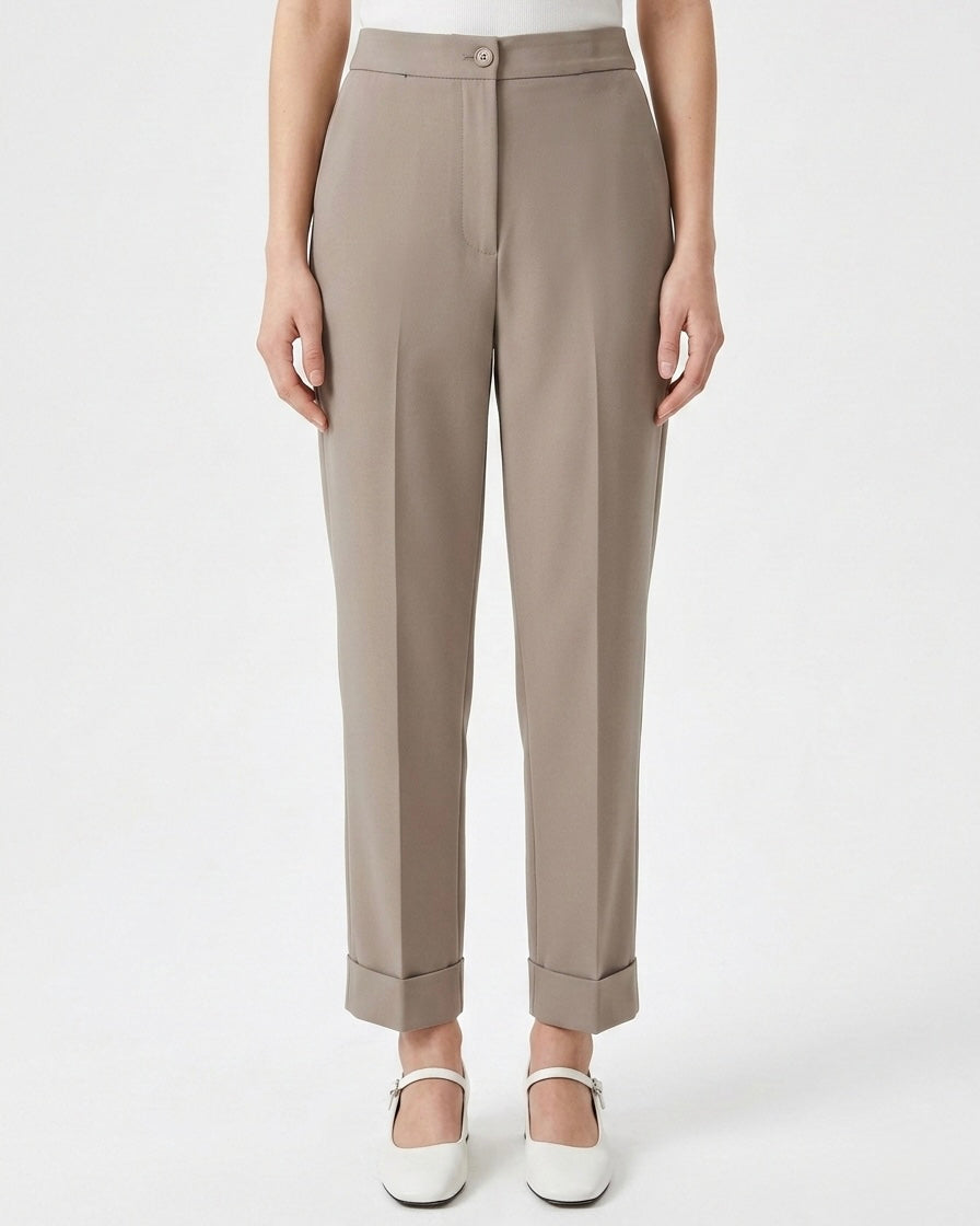Pantalone dritto con risvolto
