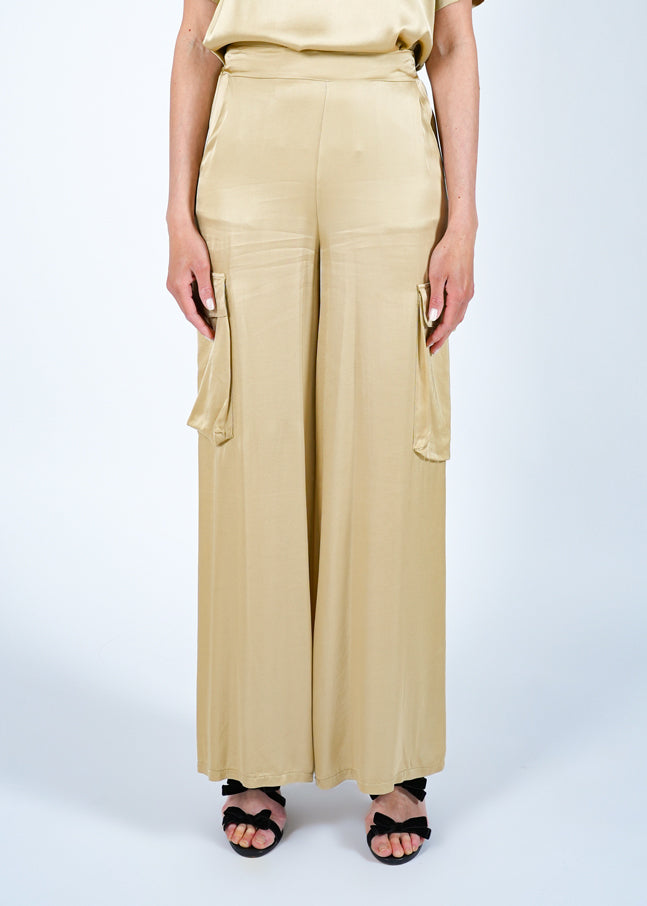 Pantaloni palazzo con tasche cargo