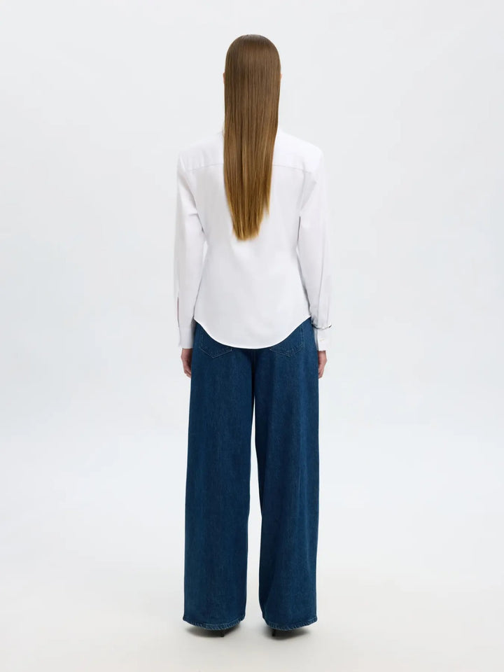 Camicia bianca con colletto maxi