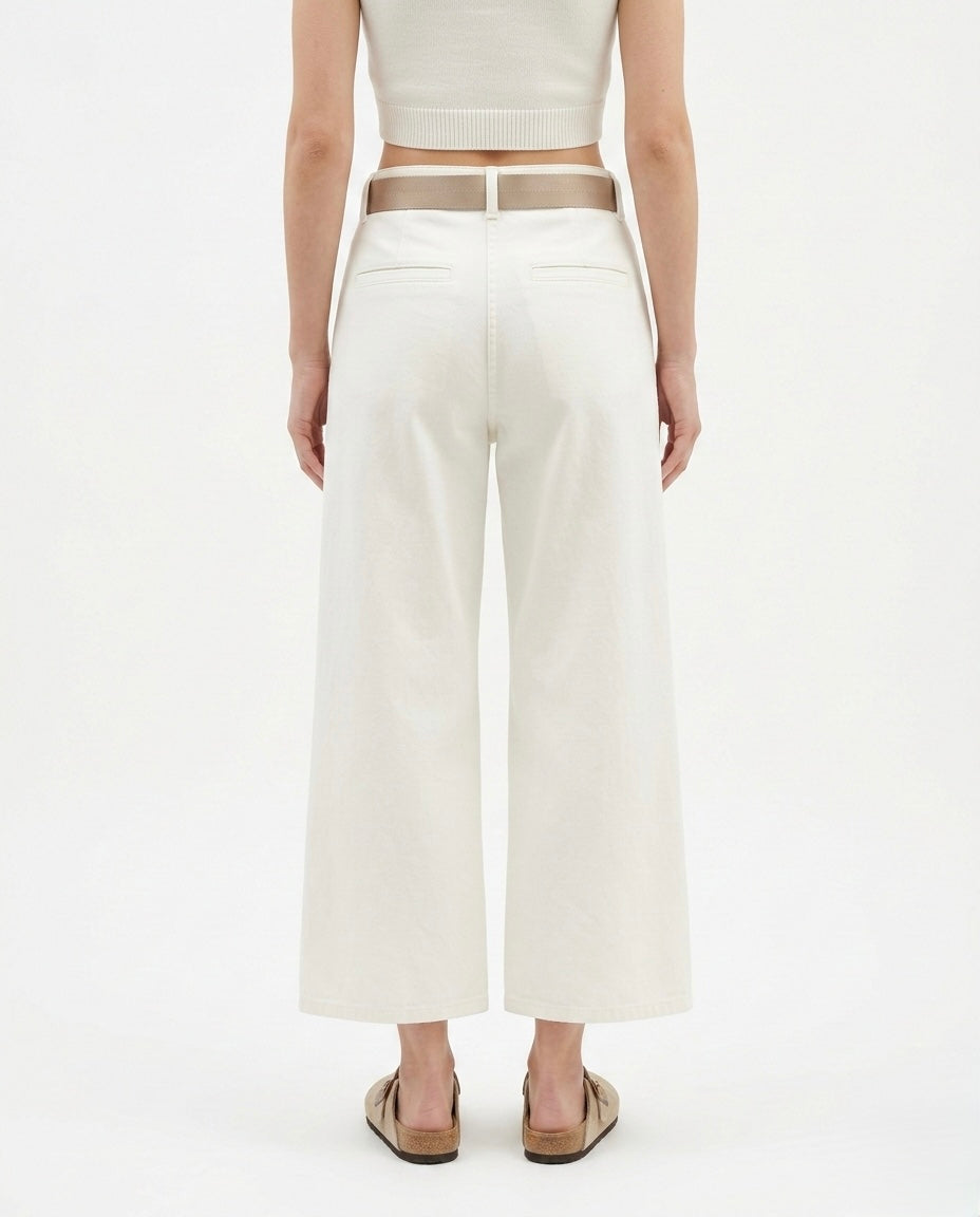 Pantalone ampio con cintura