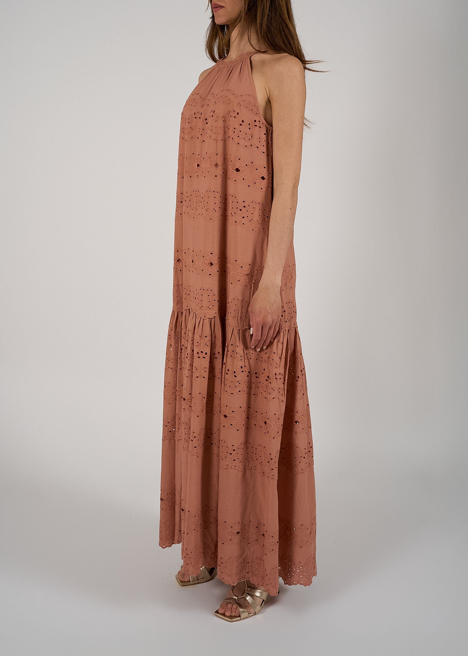 Abito lungo in cotone sangallo