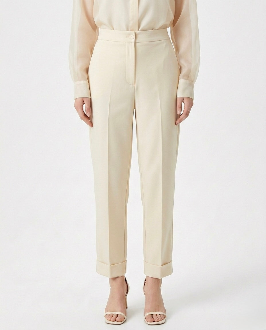 Pantalone dritto con risvolto