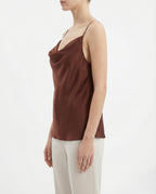 Top in raso con scollo drappeggiato e