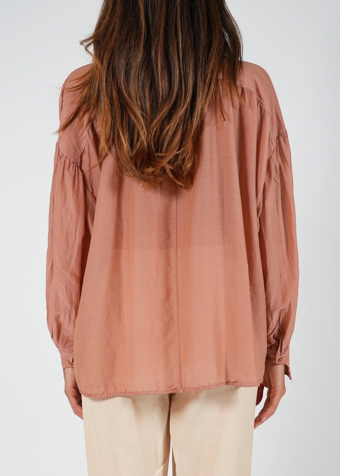 Camicia Bianca con Coulisse e Nappe