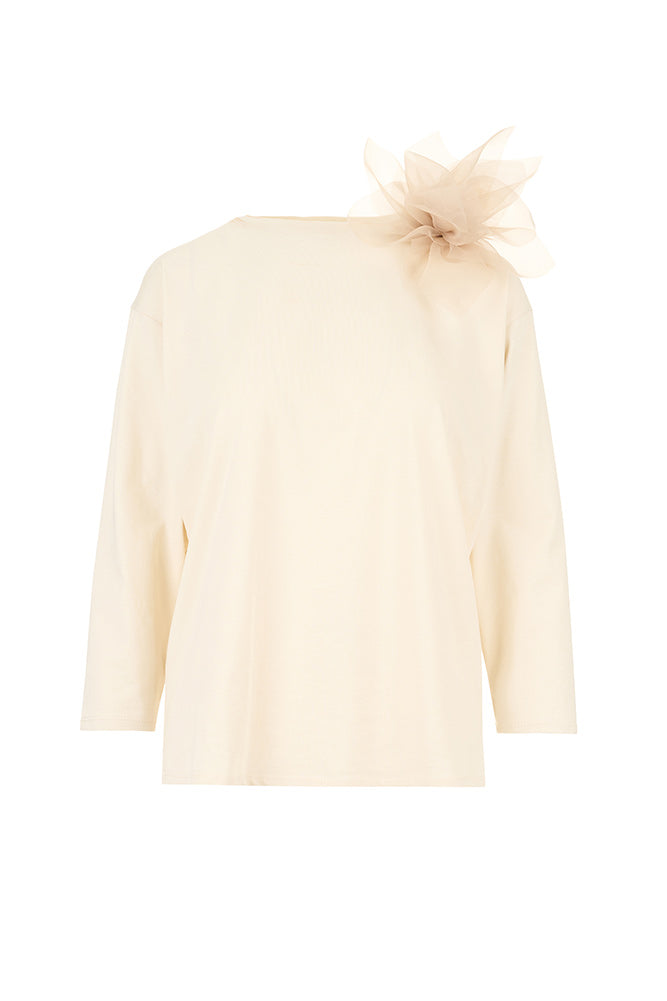 Maglia con fiore in tulle sulla spalla