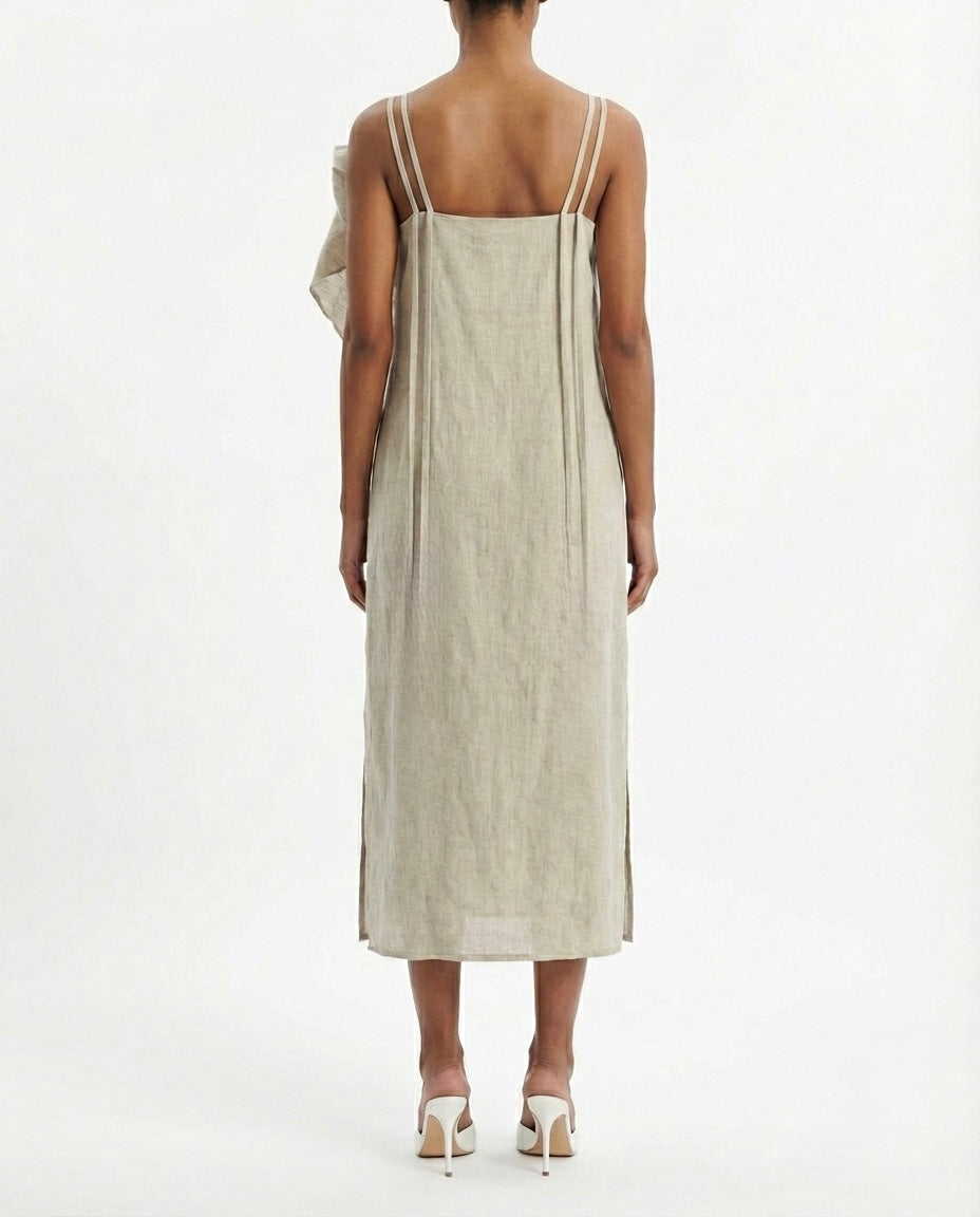 Abito lungo in lino con fiocco