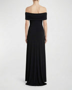 Abito lungo off-shoulder